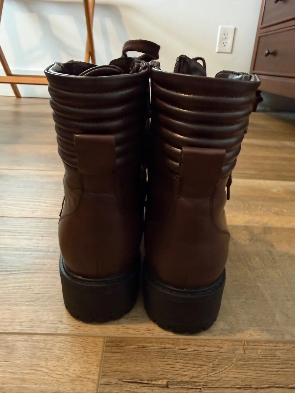 Blondo Waterproof Dark Brown Leather Lace-Up Combat Boots, Size 9.5